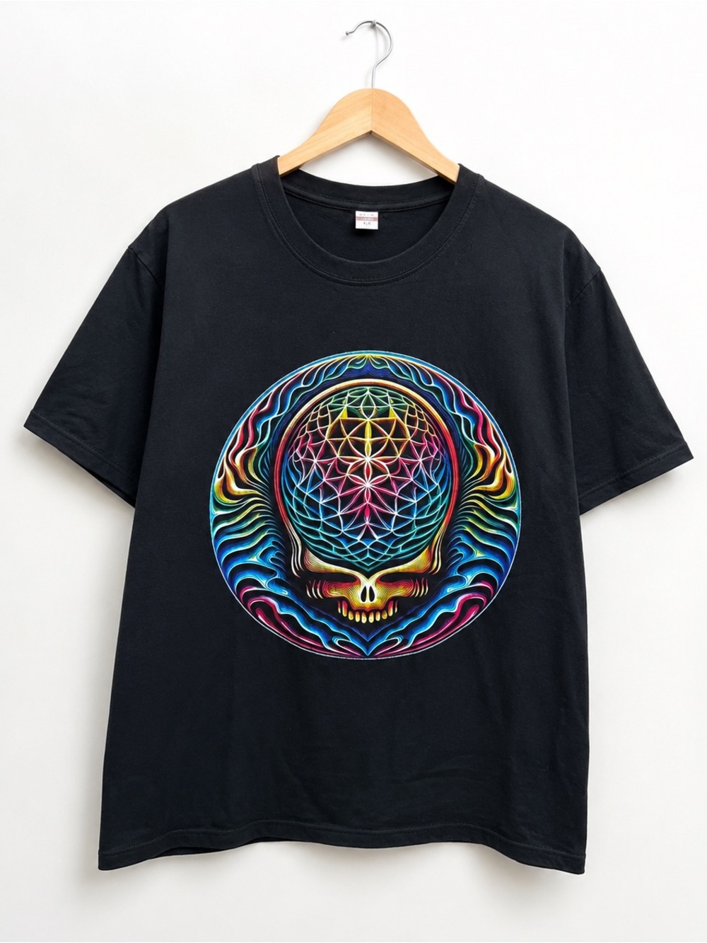Graphic Psychedelic Steal Your Face Grateful Dead Skull Tee with Rainbow Mandala